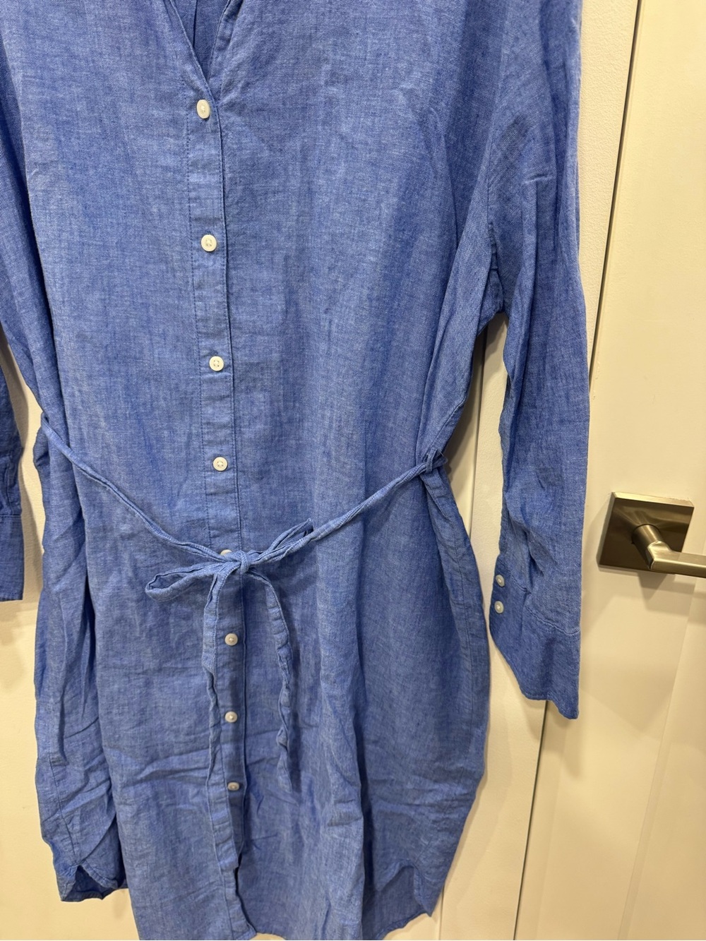 H&M Chambray Button-Front Long Sleeve Shirt Dress in Blue - Picture 3 of 4